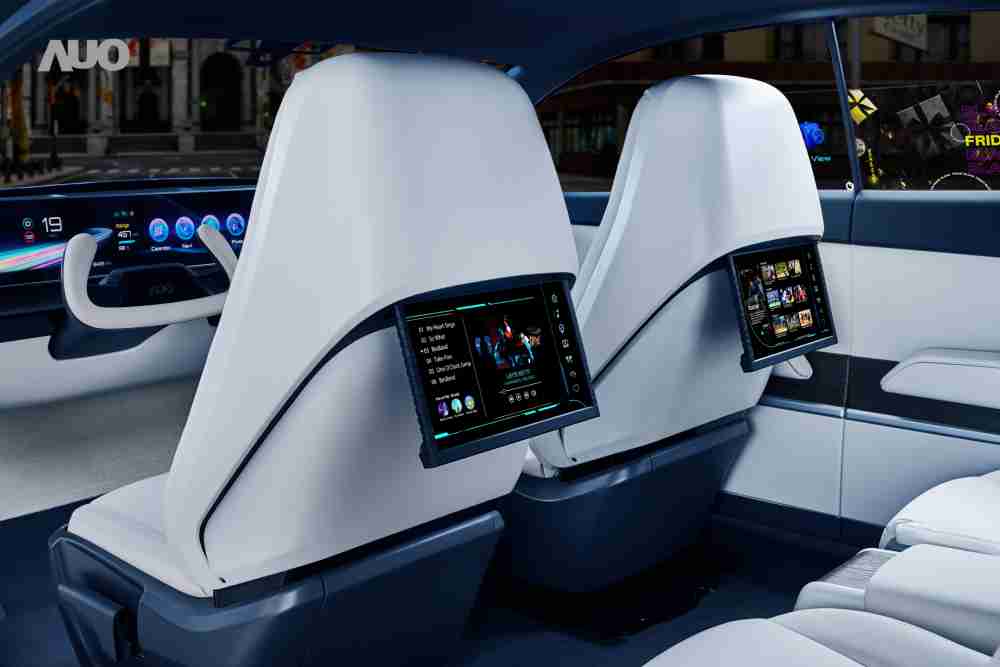云顶国际8588yd将于CES 展示全新Smart Cockpit 2024，，，可紧密串连使用者多元需求，，，，并革新座舱内部的应用和设计，，，带来身历其境且引人入胜的视觉飨宴，，，，满足驾乘人员的全方位体验