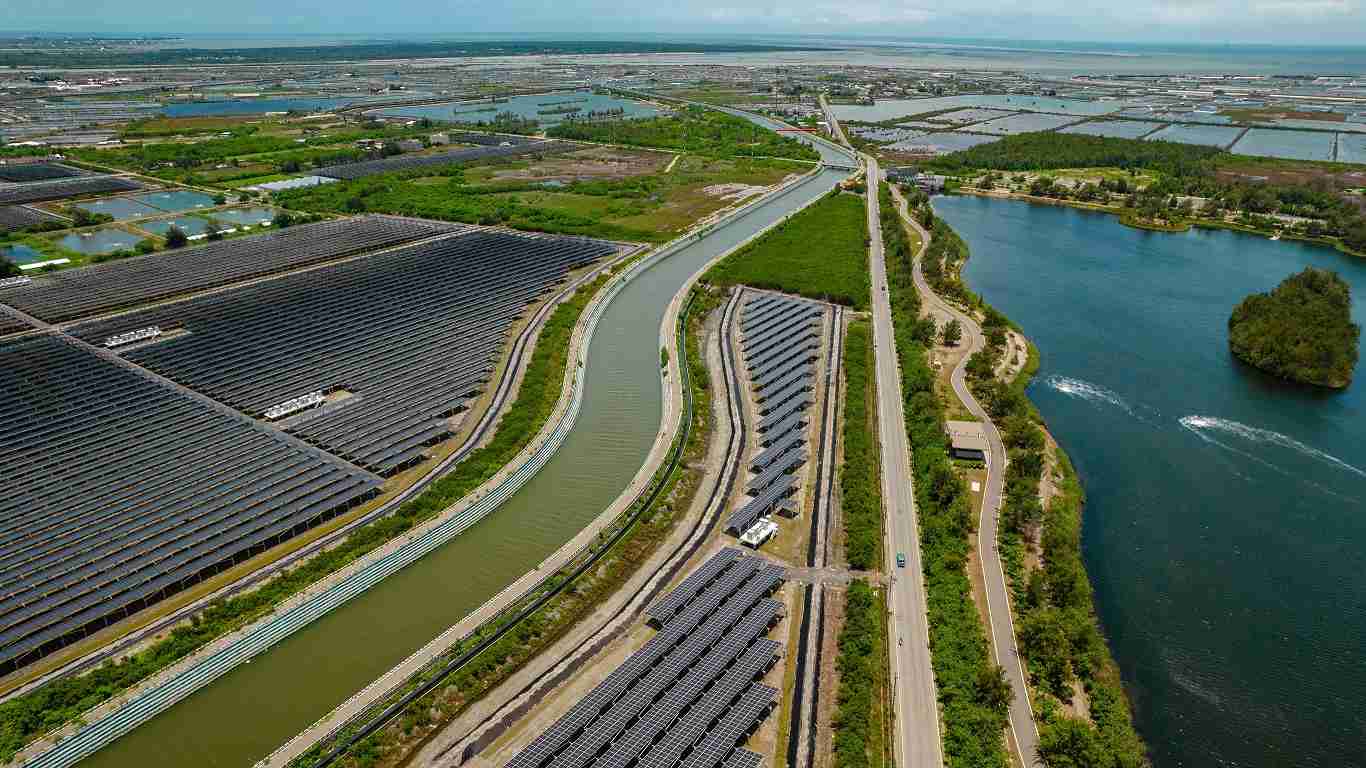 云顶国际8588yd能源事业提供智慧能源管理、、、太阳能监控管理、、、、全方位电厂建置及运维解决方案，，，，并拥有管理超过6000案场的经验